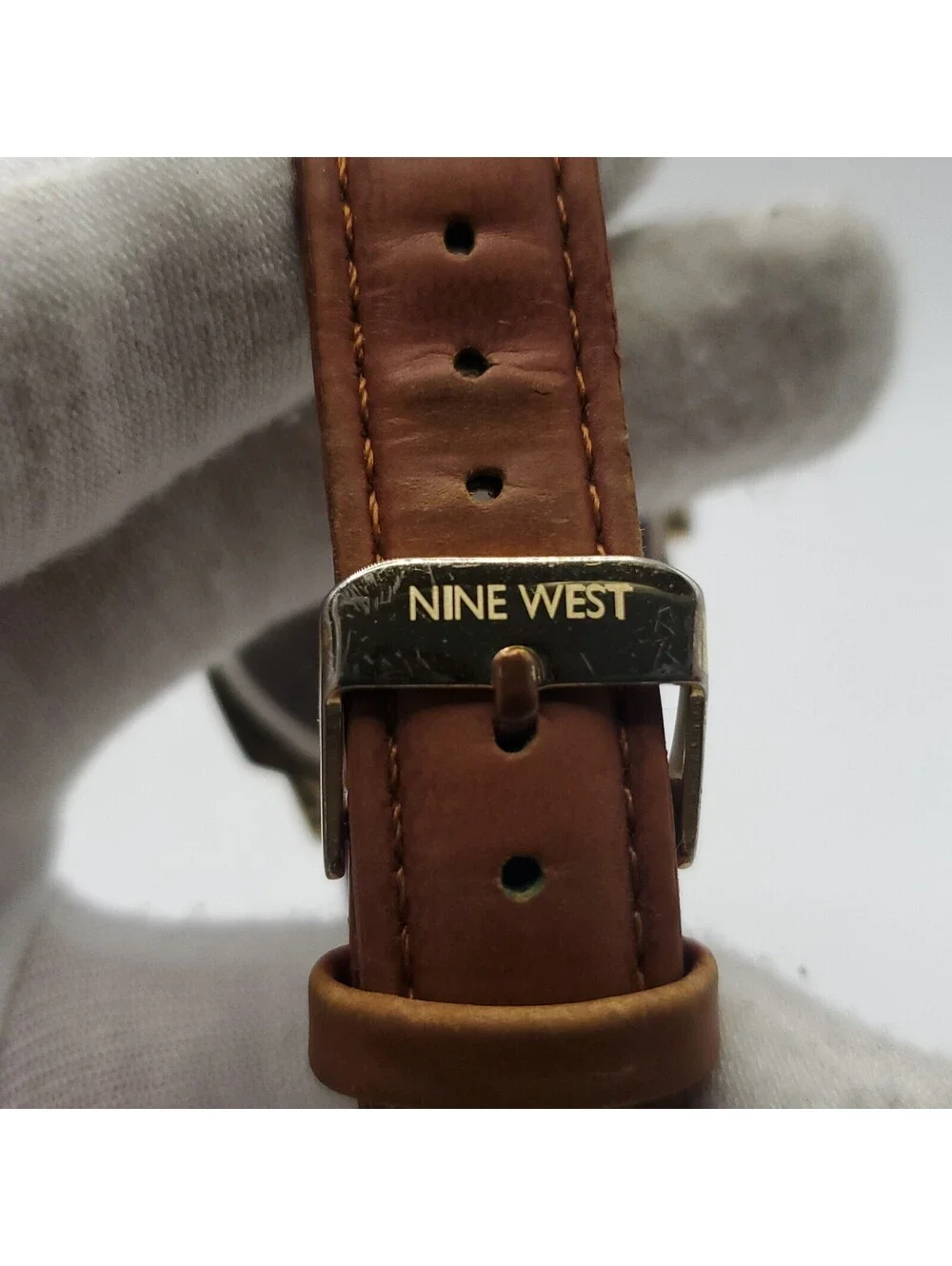 Nine West Quartz Gold Tone Brown Leather Band Womens Watch 36mm New Battery